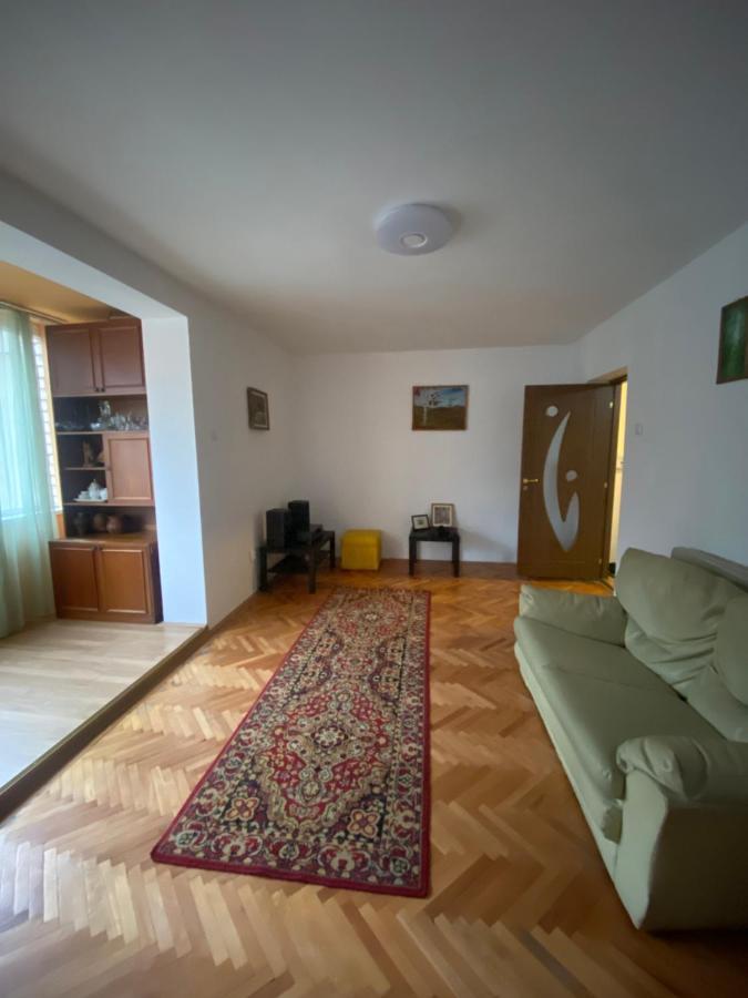 Maria'S Apartments Târgu-Mureş Exteriör bild